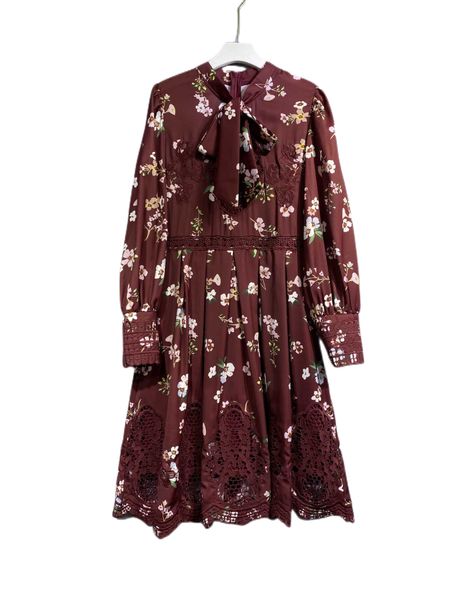the latest bow tie in the autumn of 2022 is simple and high-grade printed long sleeve dress, Black;gray
the latest bow tie in the autumn of 2022 is simple and high-grade printed long sleeve dress, Black;gray
