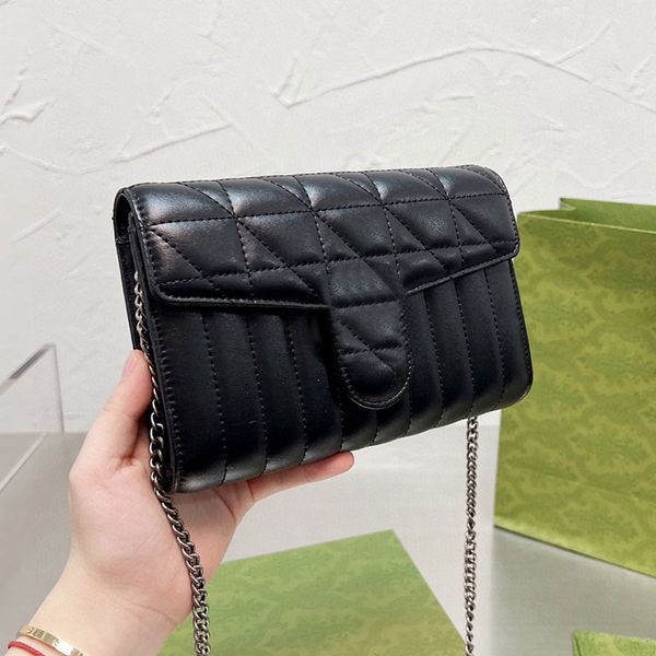 hobos chains underarm cross body bag messenger handbags shopping women totes shoulder bags genuine leather flip handbag purse pouch removabl
hobos chains underarm cross body bag messenger handbags shopping women totes shoulder bags genuine leather flip handbag purse pouch removabl