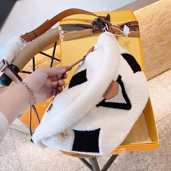 luxurys designers fashion velour waistband bum bags luxury handbag crossbody shoulder teddy lambswool waistpacks travel womens mens embroide
luxurys designers fashion velour waistband bum bags luxury handbag crossbody shoulder teddy lambswool waistpacks travel womens mens embroide