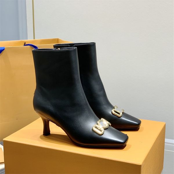 fashion boots louiseity casual men women luxury design winter warm heel snow leather thick soled sock boots viutonity 08-014, Black
fashion boots louiseity casual men women luxury design winter warm heel snow leather thick soled sock boots viutonity 08-014, Black