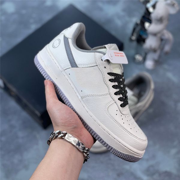 one 1 men casual shoes ch1806-006 des chaussures classic low triple s white black brown sandal outdoor sports fashion women mens trainers sn
one 1 men casual shoes ch1806-006 des chaussures classic low triple s white black brown sandal outdoor sports fashion women mens trainers sn