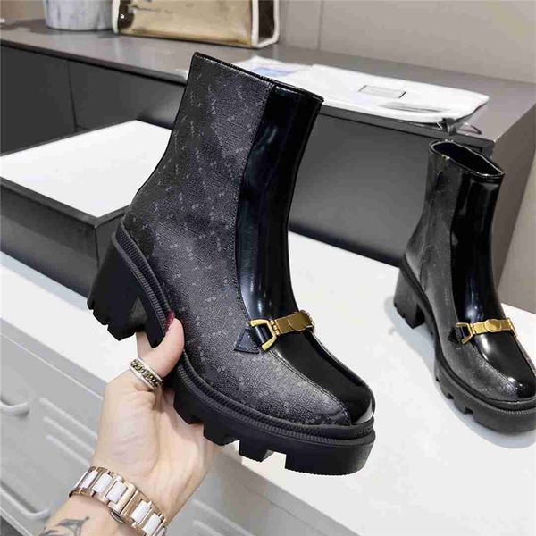 winter boots fashion women vintage ggity decorative leather cotton cloth wool warm keeping high heel thick sole snow flat socks shoes 04-002, Black
winter boots fashion women vintage ggity decorative leather cotton cloth wool warm keeping high heel thick sole snow flat socks shoes 04-002, Black