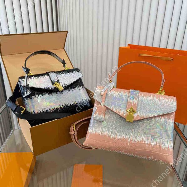 shoulder bag designer bags laser crossbody bags totes women leather handbag messenger lady lock decoration purse 22080466
shoulder bag designer bags laser crossbody bags totes women leather handbag messenger lady lock decoration purse 22080466