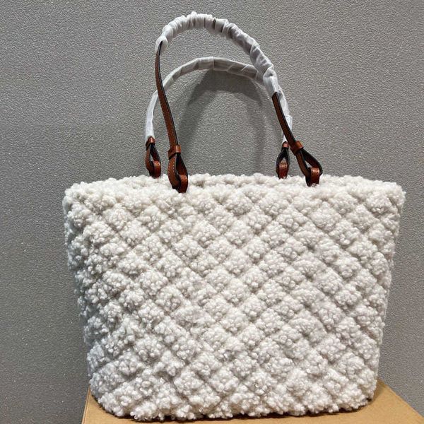 tote bag capacity plain women designer bags leather plush shoulder handbags designer clutch women purse crossbody casual square wallets 2209
tote bag capacity plain women designer bags leather plush shoulder handbags designer clutch women purse crossbody casual square wallets 2209