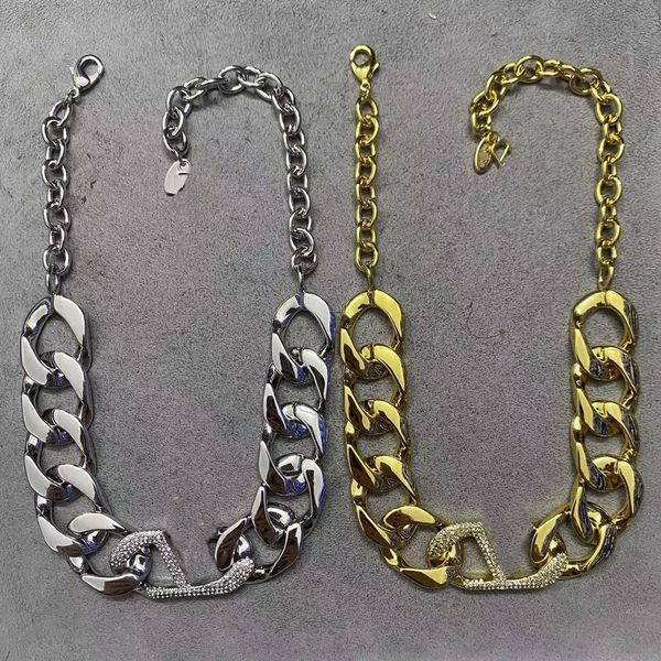 cubathick chain choker lady necklaces pendants v letter pendant women men gold copper chain necklace jewelry gifts van2 --01 party birthday, Golden;silver
cubathick chain choker lady necklaces pendants v letter pendant women men gold copper chain necklace jewelry gifts van2 --01 party birthday, Golden;silver