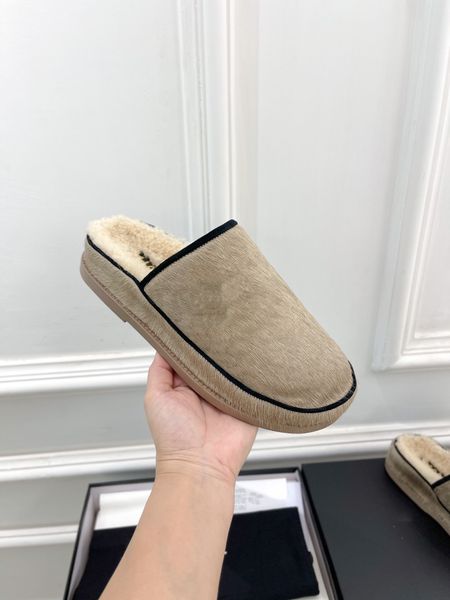 2023 Fur Slippers Women Round Toe Horse Hair Slides Female Black Rose Red Green Mules Shoes Flat Half Slipper Woman Casual plush shoess, No.1
2023 Fur Slippers Women Round Toe Horse Hair Slides Female Black Rose Red Green Mules Shoes Flat Half Slipper Woman Casual plush shoess, No.1