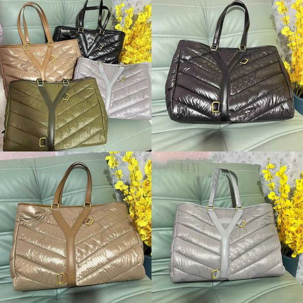 new evening bags designer tote handbag women down handbags luxur plaid leather handbag classic letter printing cotton shoulder holida beach
new evening bags designer tote handbag women down handbags luxur plaid leather handbag classic letter printing cotton shoulder holida beach