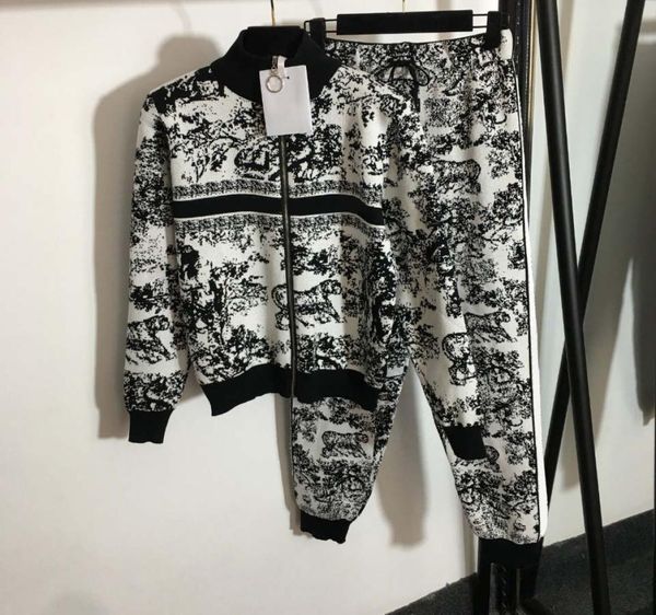 women039s two piece pants knit sport suit animal forest print long sleeve zipper cardigan coat tracksuits set7912467, White
women039s two piece pants knit sport suit animal forest print long sleeve zipper cardigan coat tracksuits set7912467, White