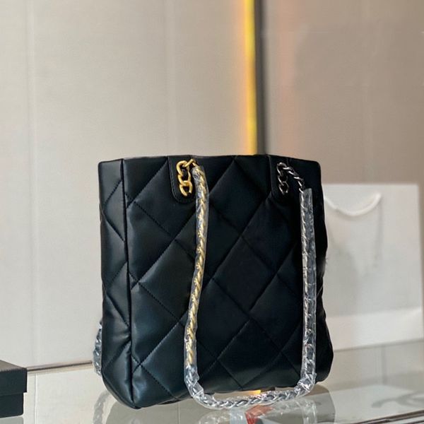Luxuries bag Shopping Bags Icare Maxi Bag Big Capacity Handbag Bestselling Women handbags quilted Fashion Hobo Crossbody Plain chains Sequins Canvas Black wallet
Luxuries bag Shopping Bags Icare Maxi Bag Big Capacity Handbag Bestselling Women handbags quilted Fashion Hobo Crossbody Plain chains Sequins Canvas Black wallet