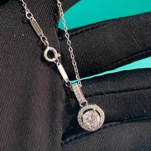 designers necklace luxury womens jewelry sterling silver diamond necklaces fashion simple jewelrys gift style good
designers necklace luxury womens jewelry sterling silver diamond necklaces fashion simple jewelrys gift style good