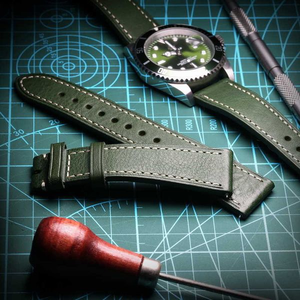 watch bands hemsut italy cowhide watch band for man vintage soft wrap genuine leather wrist straps quick release 22mm18mm20mm t221213, Black;brown
watch bands hemsut italy cowhide watch band for man vintage soft wrap genuine leather wrist straps quick release 22mm18mm20mm t221213, Black;brown