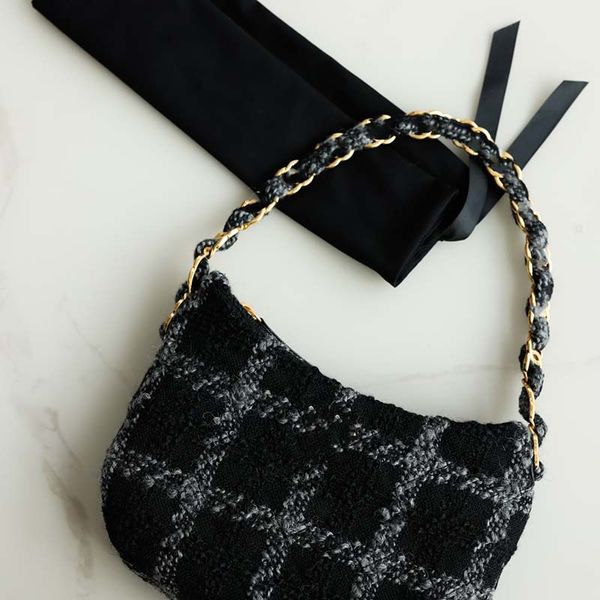 aaaaa designer bag superior quality leather small fragrant style plaid woolen cloth armpit satchel bag fashion women crossbody luxury woman
aaaaa designer bag superior quality leather small fragrant style plaid woolen cloth armpit satchel bag fashion women crossbody luxury woman