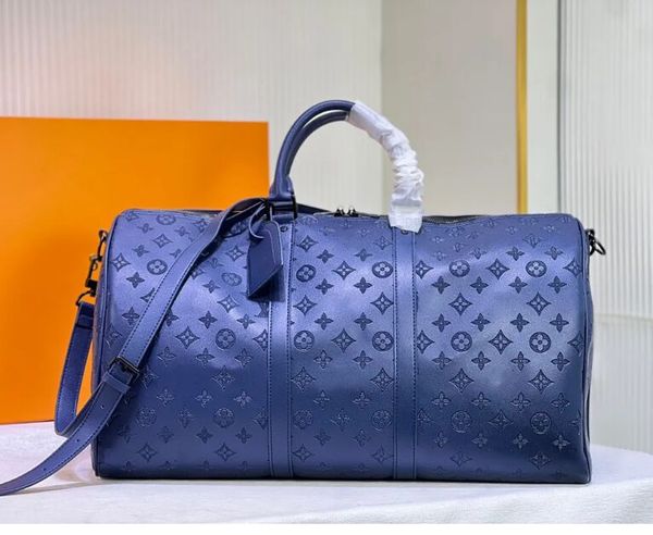 2023 designers fashion duffel bags luxury men female travel bags women leather handbags large capacity holdall carry on luggage overnight we
2023 designers fashion duffel bags luxury men female travel bags women leather handbags large capacity holdall carry on luggage overnight we