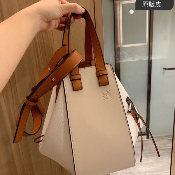 bag cross designer bags 2023 hammock deformation cowhide loews fashion women's single shoulder women's msns
bag cross designer bags 2023 hammock deformation cowhide loews fashion women's single shoulder women's msns