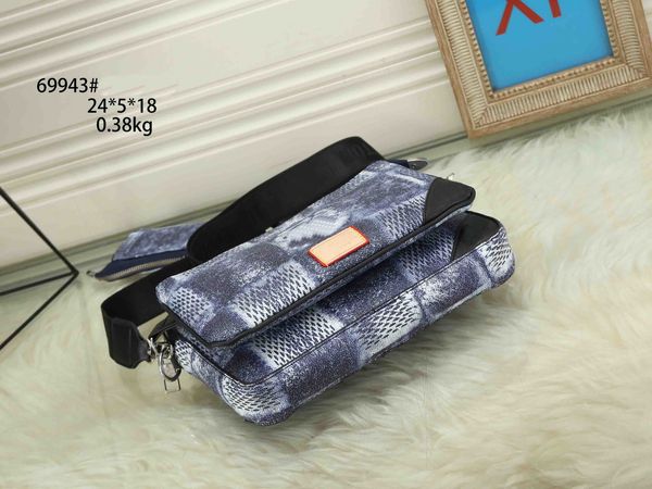designer men leather trio messenger bags luxury shoulder make up bag women designer handbag tote backpack boys girls wallets
designer men leather trio messenger bags luxury shoulder make up bag women designer handbag tote backpack boys girls wallets