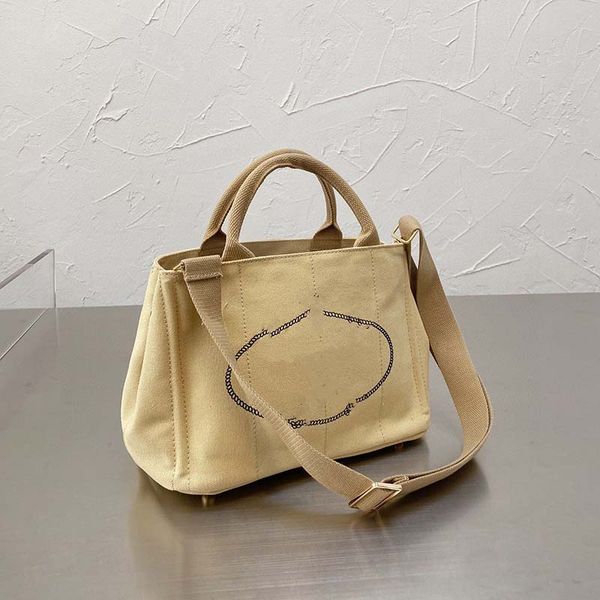 canvas bag new fashion versatile trend one shoulder diagonal carrying extra large capacity shopping bag
canvas bag new fashion versatile trend one shoulder diagonal carrying extra large capacity shopping bag