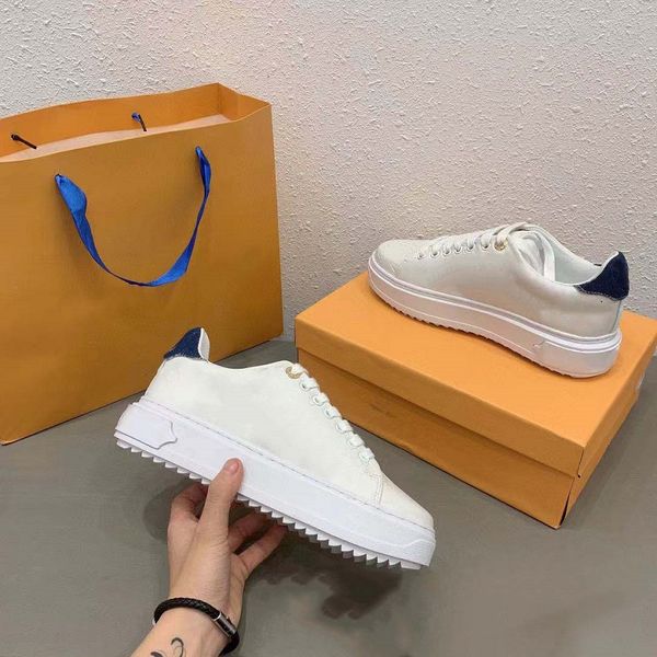 casual shoes designer sneakers luxury sneaker c brand man woman designer trainer genuine leather ace slipper sandal slide by99 0303, Black
casual shoes designer sneakers luxury sneaker c brand man woman designer trainer genuine leather ace slipper sandal slide by99 0303, Black