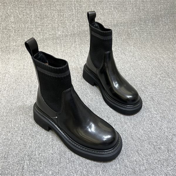 2022 new boots women's autumn and winter essential fashion short boots brown black 35-40 us4-9 premium box
2022 new boots women's autumn and winter essential fashion short boots brown black 35-40 us4-9 premium box