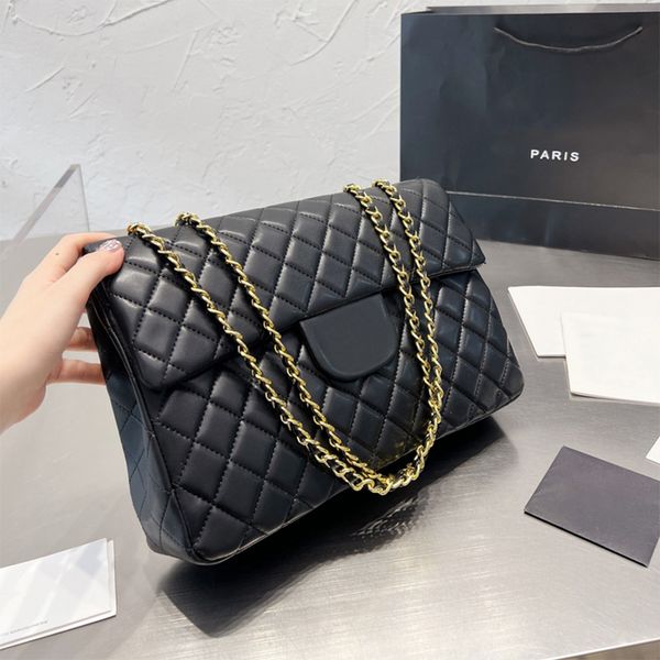 bags totes designer bag women handbag classic imitations luxury brand solid plaid style simple shoulder bag fashion chain buckle party dinne
bags totes designer bag women handbag classic imitations luxury brand solid plaid style simple shoulder bag fashion chain buckle party dinne