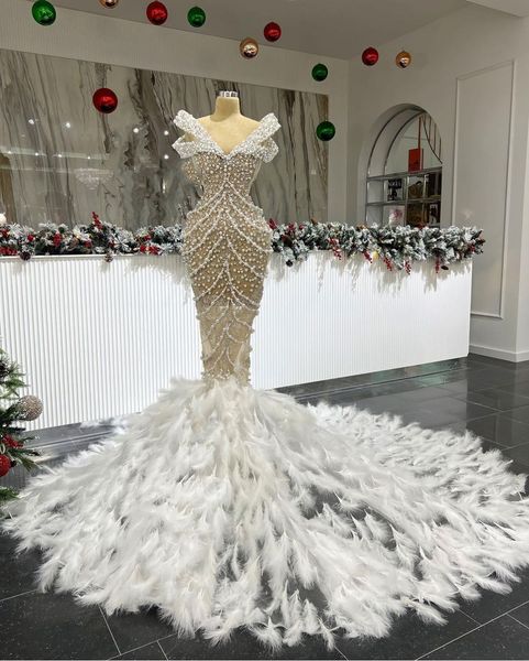 luxury new arrival evening dresses v neck sleeveless pearls beaded lace backless hollow feather train sequins applique celebrity prom dress, Black;red
luxury new arrival evening dresses v neck sleeveless pearls beaded lace backless hollow feather train sequins applique celebrity prom dress, Black;red