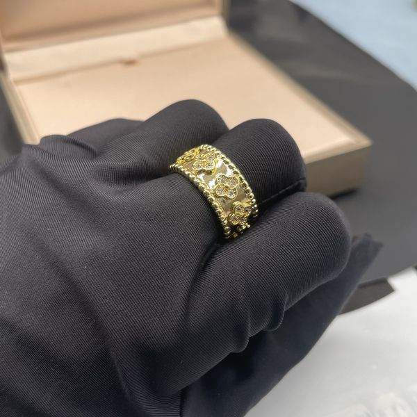 kaleidoscope ring wide edition narrow edition 18k rose gold four leaf grass lucky ball diamond ring girl, Silver
kaleidoscope ring wide edition narrow edition 18k rose gold four leaf grass lucky ball diamond ring girl, Silver
