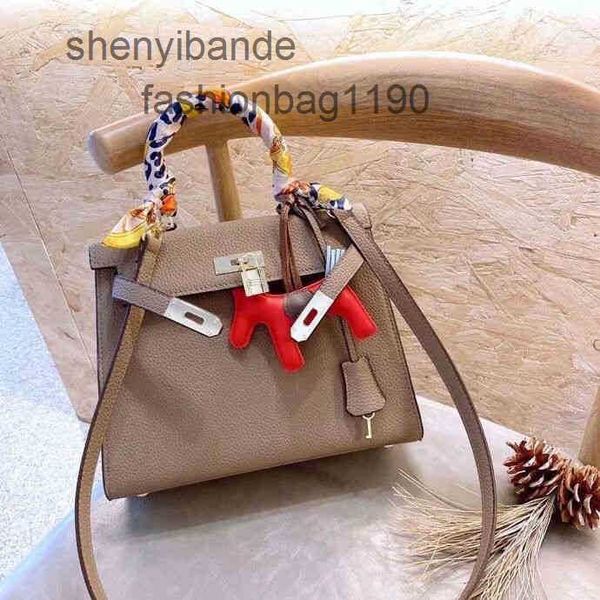 bags designer handbags handbags s handbag hermee net red same style kellies bag leather women's advanced feeling single shoulder with v
bags designer handbags handbags s handbag hermee net red same style kellies bag leather women's advanced feeling single shoulder with v