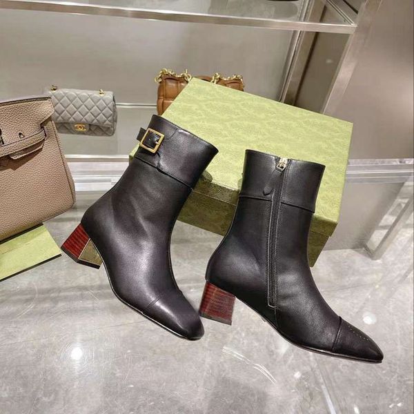 luxury new men and womens boots ankle autumn winter high heel 6cm knight outdoor slip on tpu bottom size 35-44, Black
luxury new men and womens boots ankle autumn winter high heel 6cm knight outdoor slip on tpu bottom size 35-44, Black
