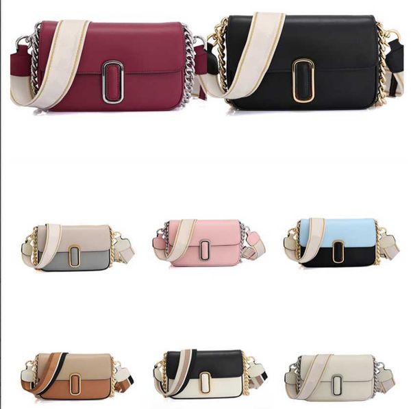 designer bag shoulder crossbody s women new autumn and winter hand fashion all-match classic multicolor chain hands 221207
designer bag shoulder crossbody s women new autumn and winter hand fashion all-match classic multicolor chain hands 221207