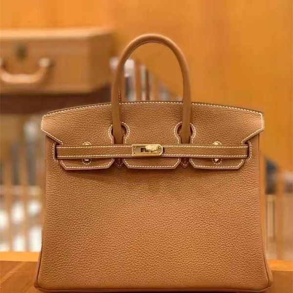 designer birkins handbag herme spring and summer high-grade leather women togo lychee grain head layer cow leather diagonal bag 25/30
designer birkins handbag herme spring and summer high-grade leather women togo lychee grain head layer cow leather diagonal bag 25/30