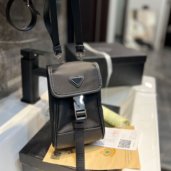 designer bag women men shoulder bag letter crossbody bags handbags luxury lady wallet mini tote 2023
designer bag women men shoulder bag letter crossbody bags handbags luxury lady wallet mini tote 2023