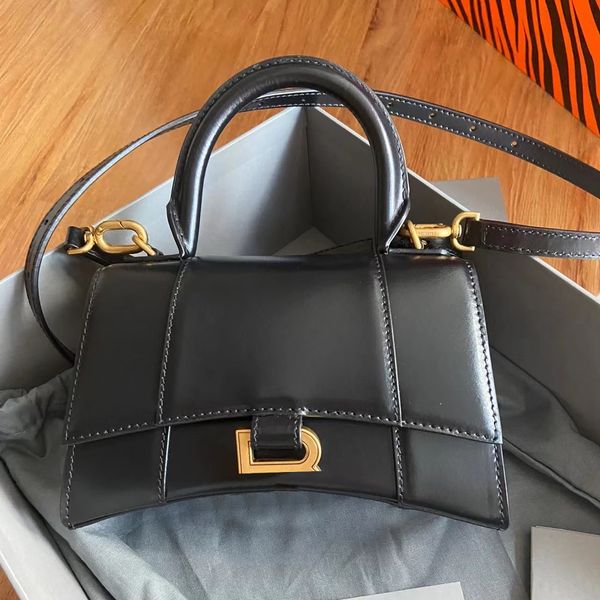 handle white trunk crossbody even bag hourglass luxury designer tote handbag genuine leather shoulder women men clutch metal sign chain croc
handle white trunk crossbody even bag hourglass luxury designer tote handbag genuine leather shoulder women men clutch metal sign chain croc