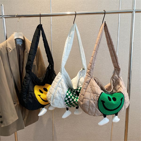 spring cute smiley face women's handbag designer large capacity nylon plaid shoulder bag luxury brand fashion messenger bag
spring cute smiley face women's handbag designer large capacity nylon plaid shoulder bag luxury brand fashion messenger bag