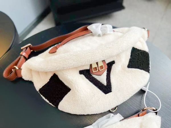 fashion teddy lambswool waistpacks designer waist bag womens luxurys winter belt bum bag fanny pack mens chest bumbag shoulder famous clutch
fashion teddy lambswool waistpacks designer waist bag womens luxurys winter belt bum bag fanny pack mens chest bumbag shoulder famous clutch