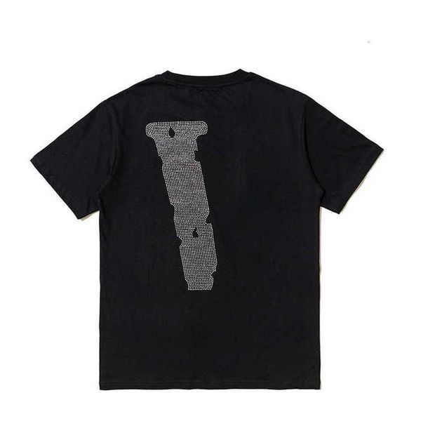designer summer flat 100% katoen streetwear men women t shirt usa short mouw brand hip hop strass friend tshirt, White;black
designer summer flat 100% katoen streetwear men women t shirt usa short mouw brand hip hop strass friend tshirt, White;black
