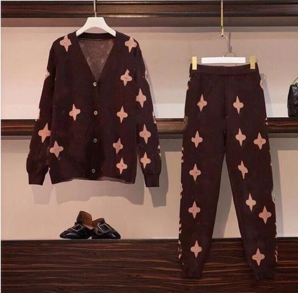 women's tracksuits knitting 2-pieces sweater suit hemp flower v-neck single breasted cardigan pants lady winter sweater set, Gray
women's tracksuits knitting 2-pieces sweater suit hemp flower v-neck single breasted cardigan pants lady winter sweater set, Gray