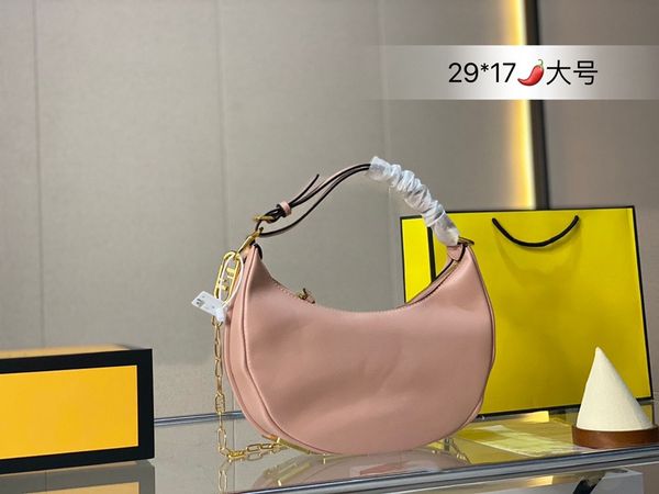 chief designer blue classic handheld one shoulder large bag make women's bag with heart to represent elegant women
chief designer blue classic handheld one shoulder large bag make women's bag with heart to represent elegant women