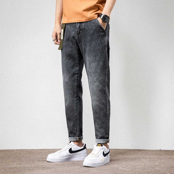 2022 jeans men's spring and summer thin fashion brand black printing small feet leisure trend harlan pants men, Blue
2022 jeans men's spring and summer thin fashion brand black printing small feet leisure trend harlan pants men, Blue