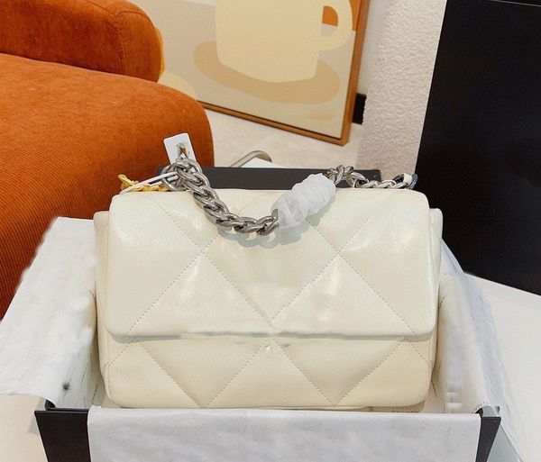 luxuries designer women bag classic diamond lattice leather shoulder slung leisure banquet wedding shopping crossbody bag 2022 hot
luxuries designer women bag classic diamond lattice leather shoulder slung leisure banquet wedding shopping crossbody bag 2022 hot