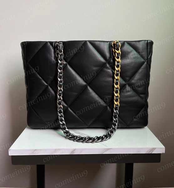 excellent quality large shopping bag women's soft lambskin quilted tote shoulder chain bags 41cm genuine leather lady designer handbags
excellent quality large shopping bag women's soft lambskin quilted tote shoulder chain bags 41cm genuine leather lady designer handbags