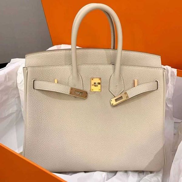 clemence designer bag birkins hand layer cowhide lychee pattern women 2022 new fashion leather hand wkk4, Black;red
clemence designer bag birkins hand layer cowhide lychee pattern women 2022 new fashion leather hand wkk4, Black;red
