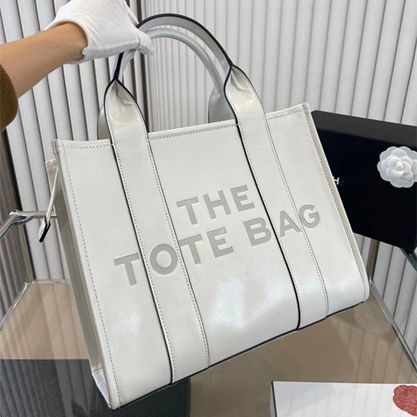 2023 new tote bag m designer handbag vintage fashion single j shoulder bag large capacity classic leather 5a crossbody bag
2023 new tote bag m designer handbag vintage fashion single j shoulder bag large capacity classic leather 5a crossbody bag