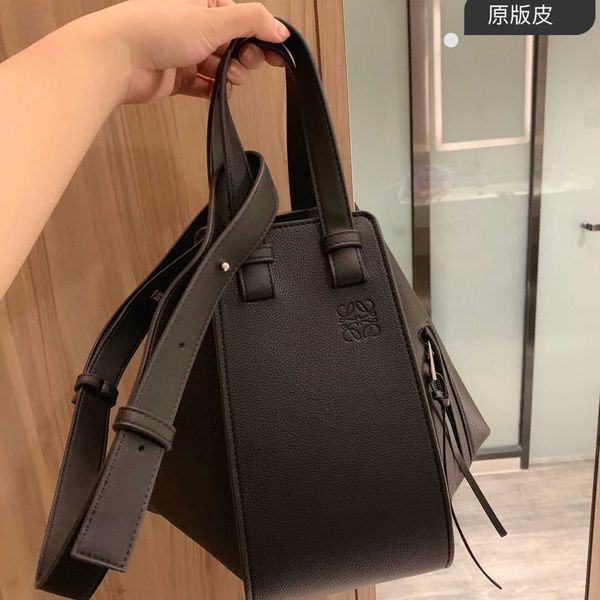 bag deformation women's 2023 cowhide designer bags fashion hammock single shoulder cross loews women's 3ppx
bag deformation women's 2023 cowhide designer bags fashion hammock single shoulder cross loews women's 3ppx