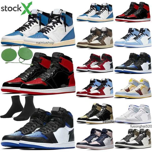 2023 royal patent bred jumpman 1 retro basketball shoes 1s university blue high dark mocha twist light smoke grey chicago unc bordeaux jordo, Black
2023 royal patent bred jumpman 1 retro basketball shoes 1s university blue high dark mocha twist light smoke grey chicago unc bordeaux jordo, Black