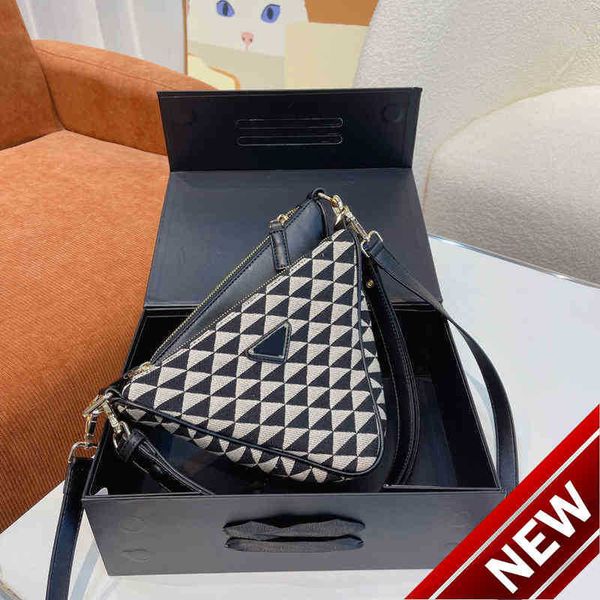 pravda luxuries designers bag prads womens 7a quality totes designer prade crossbody handbags women the tote bags purses wallet woman handba
pravda luxuries designers bag prads womens 7a quality totes designer prade crossbody handbags women the tote bags purses wallet woman handba