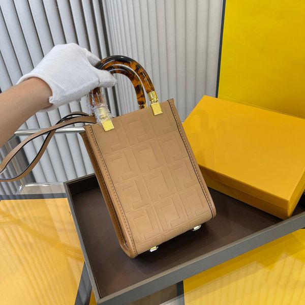 wholesale brand designer totes fashion letter handbag woman luxury mini shoulder bags leather mobile phone cosmetic bag wallet special offer
wholesale brand designer totes fashion letter handbag woman luxury mini shoulder bags leather mobile phone cosmetic bag wallet special offer
