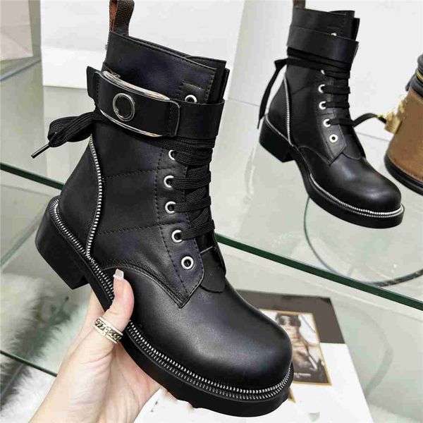 luxury design boots louiseity fashion women business work elegant decoration winter warm snow non slip high heel knight tassel casual socks, Black
luxury design boots louiseity fashion women business work elegant decoration winter warm snow non slip high heel knight tassel casual socks, Black