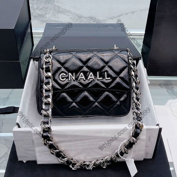 luxury women shoulder flap bags glossy real leather diamond pattern quilted designer bag totes badge letter cross body oversized chain sacoc
luxury women shoulder flap bags glossy real leather diamond pattern quilted designer bag totes badge letter cross body oversized chain sacoc
