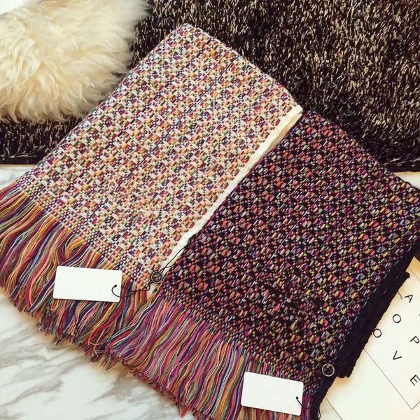 2021 autumn winter european and american woven scarf warm luxury shawls women's neck, Blue;gray
2021 autumn winter european and american woven scarf warm luxury shawls women's neck, Blue;gray
