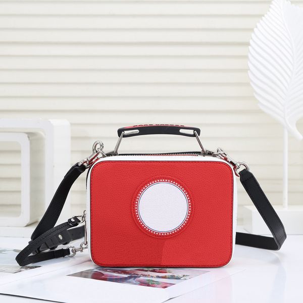 marc shoulder bag crossbody bags designer bag women handbag fashion all-match classic solid color handbags with lettering
marc shoulder bag crossbody bags designer bag women handbag fashion all-match classic solid color handbags with lettering