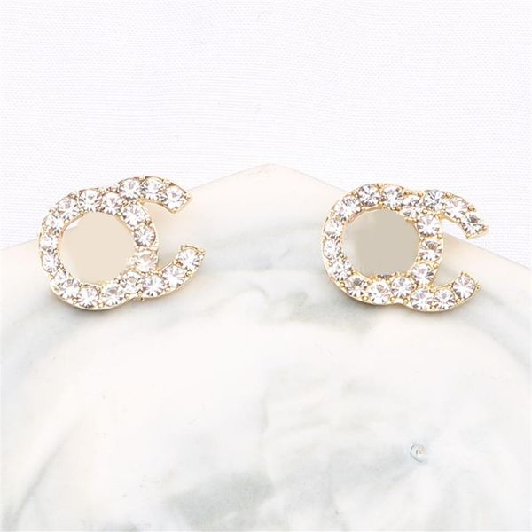 cute 18k gold plated luxury brand designers letters stud clip chain geometric famous women 925 silver crystal rhinestone pearl ear223y, Golden;silver
cute 18k gold plated luxury brand designers letters stud clip chain geometric famous women 925 silver crystal rhinestone pearl ear223y, Golden;silver